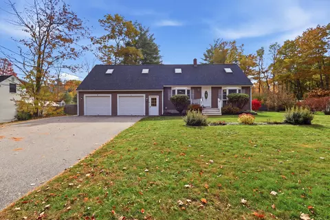 32 Mousam Ridge Rd, Kennebunk, ME 04043