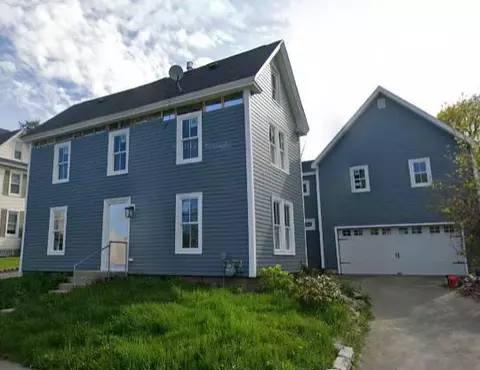 247 Birch St, Bangor, ME 04401
