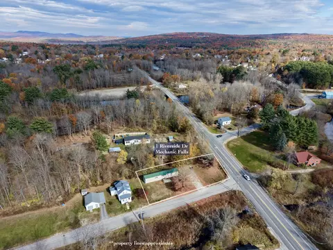 1 Riverside Dr, Mechanic Falls, ME 04256