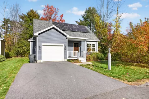 14 Settlers Way #7, Saco, ME 04072