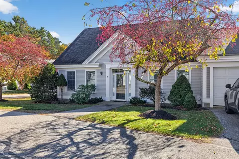 47 Farragut Way #47, Kennebunk, ME 04043