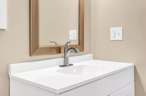 Bath - 1404 Poland Spring Rd, Casco, ME 04015 photo 3 of 3