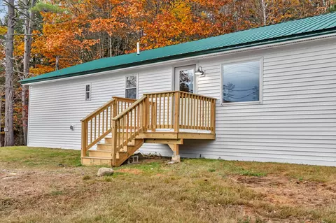 Exterior - 1404 Poland Spring Rd, Casco, ME 04015 photo 2 of 7