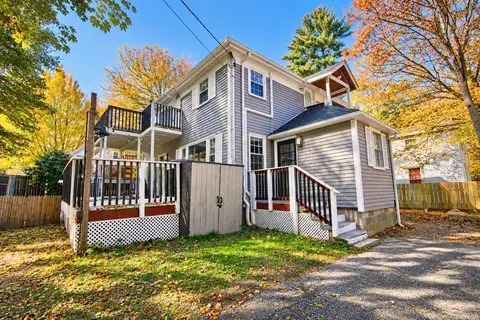 77 Rochester St, Westbrook, ME 04092