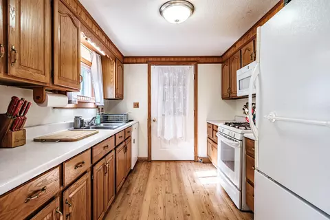 Kitchen - 183 Libby Rd, Casco, ME 04015 photo 3 of 4