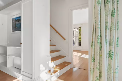 Entry Way - 12 Highview Rd, Freeport, ME 04032 photo 1 of 7