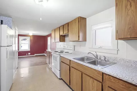 Kitchen - 229 Sewall St, Augusta, ME 04330 photo 3 of 5