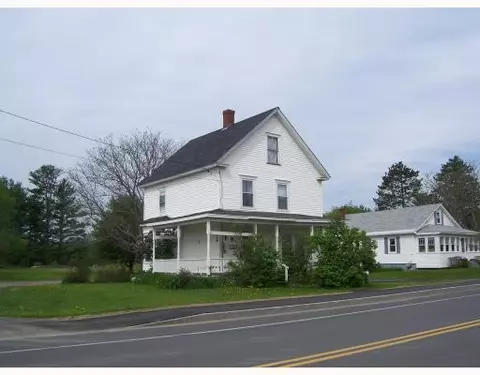 59 Elm St, Milo, ME 04463 photo 1