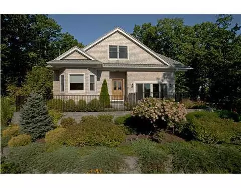81 Ocean Heights Ln, Ogunquit, ME 03907 photo 1