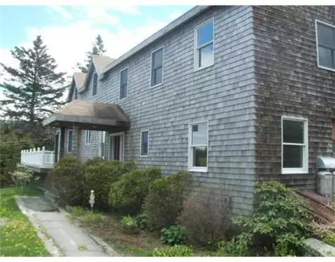 19 Bickford Rd, Vinalhaven, ME 04863 photo 1