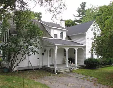 36 Murray St, Augusta, ME 04330 photo 1