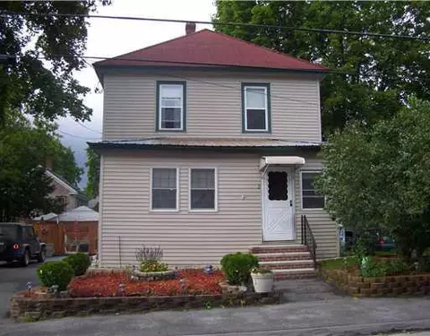 2 Herd St, Winslow, ME 04901 photo 1