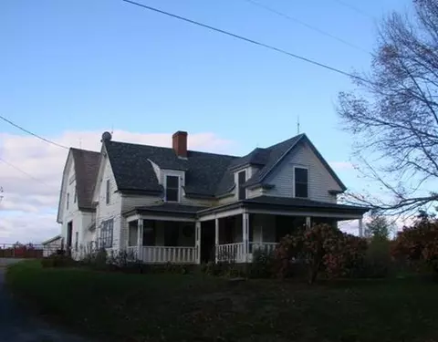 576 Lakeview Dr, Smithfield, ME 04978 photo 1