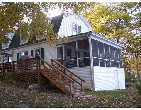 40 Hemlock Point Rd, Orono, ME 04473 photo 1