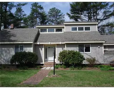 29 Bayview Ave, Ogunquit, ME 03907 photo 1