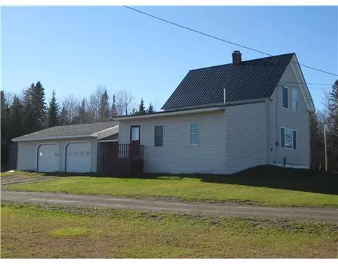 392 Haystack Rd, Castle Hill, ME 04757 photo 1