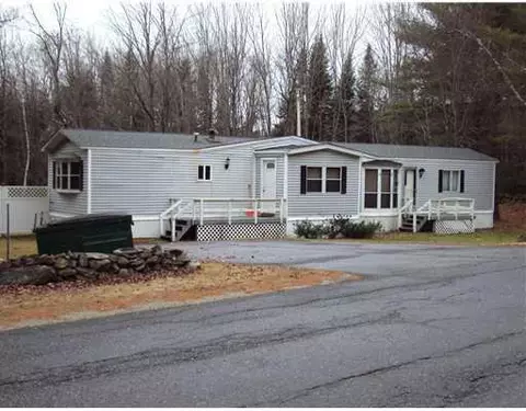 46 Williams Rd, Sabattus, ME 04280 photo 1