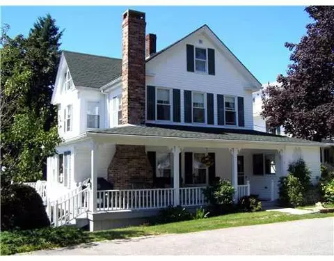 15 Eames Rd, Boothbay Harbor, ME 04538 photo 1
