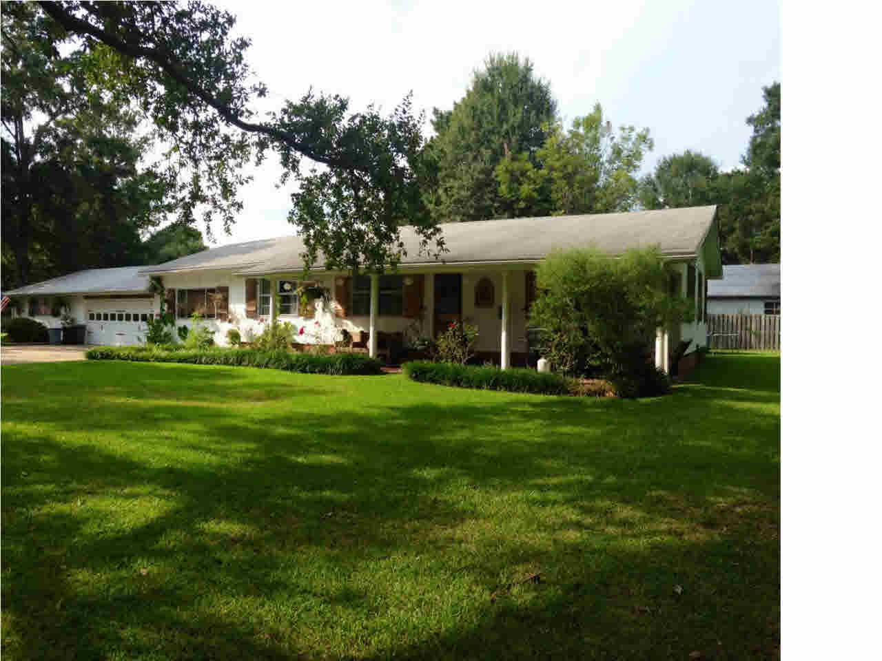 108 St Augustine, Madison, MS 39110 photo 1