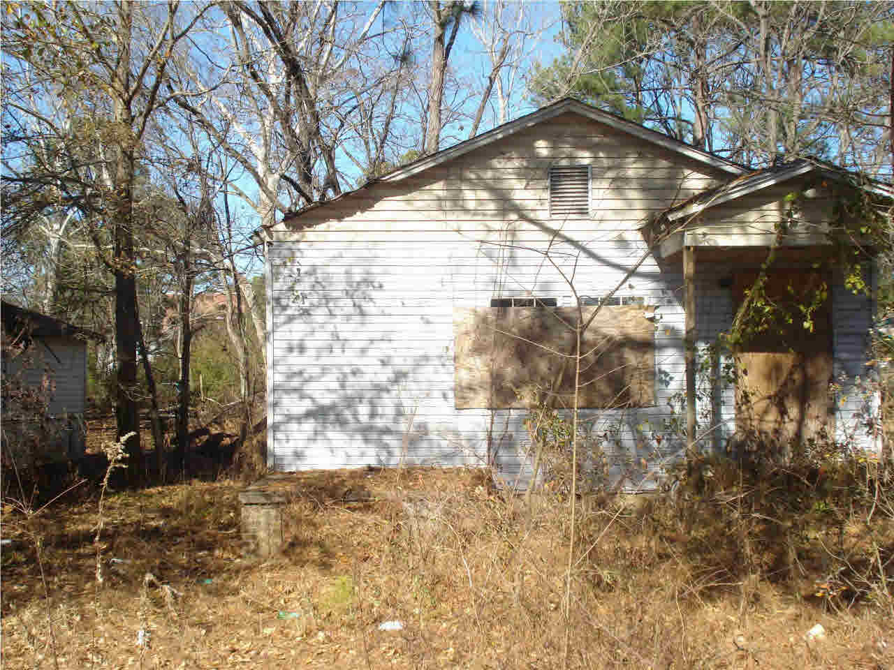 1434 Pillars, Jackson, MS 39213 photo 1