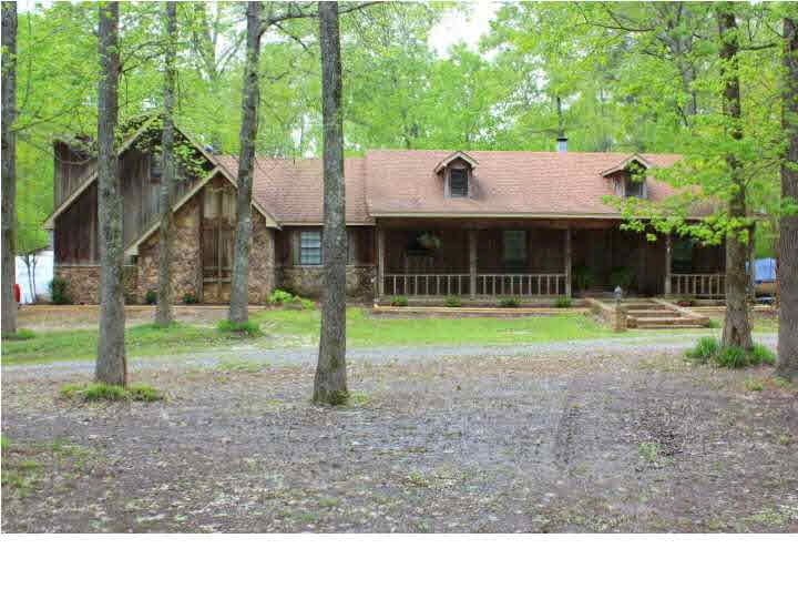 731 Spring Lake Cir, Terry, MS 39170 photo 1