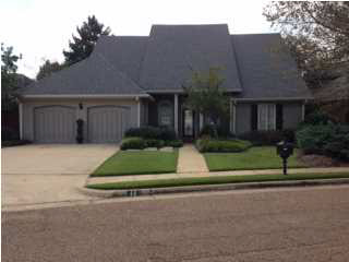 11 Autumn Hill Dr, Jackson, MS 39211 photo 1