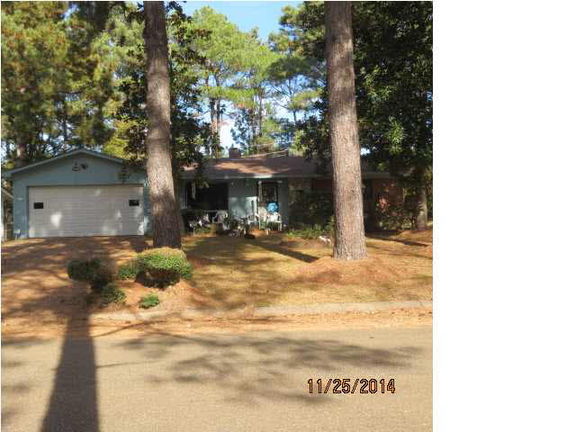 2410 Overbrook Dr, Jackson, MS 39213 photo 1