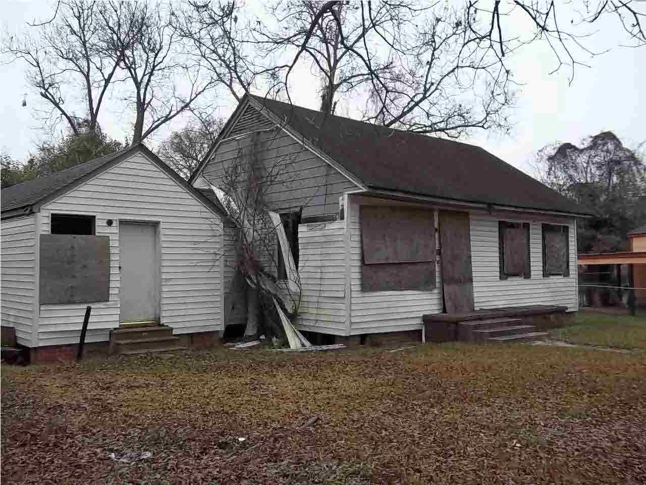131 Horseshoe Cir, Jackson, MS 39212 photo 1