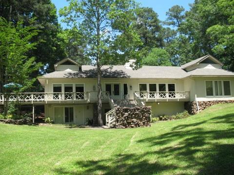 1910 Eastover Dr, Jackson, MS 39211 photo 1