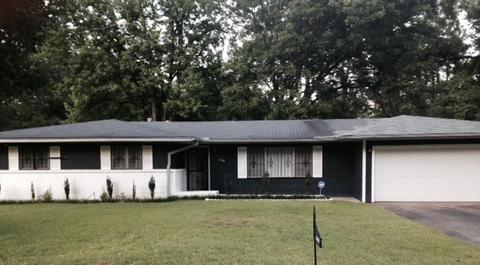 140 N Azalea Cir, Jackson, MS 39206 photo 1