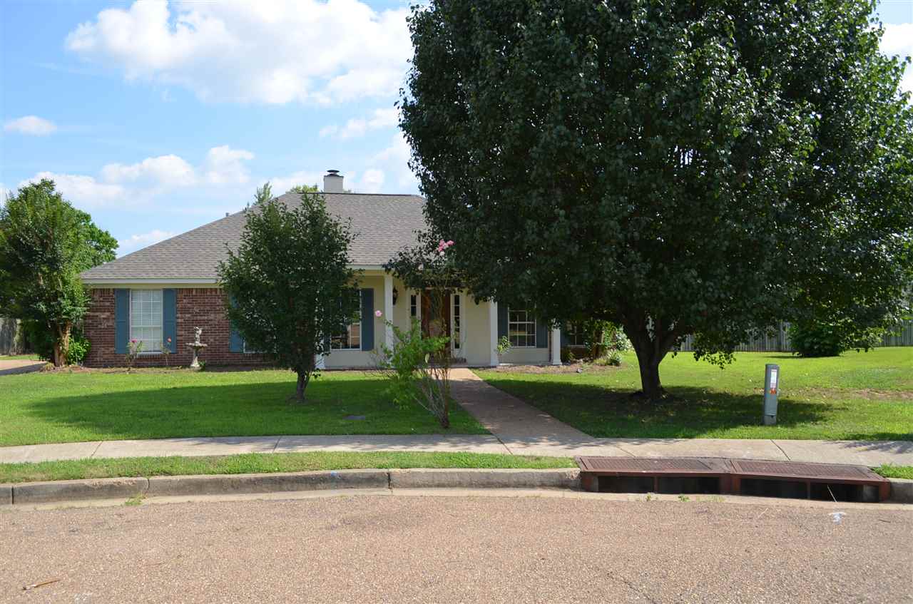 1222 Crossview Ct, Brandon, MS 39042 photo 1