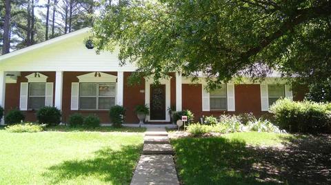 5376 Farnsworth Dr, Jackson, MS 39211 photo 1