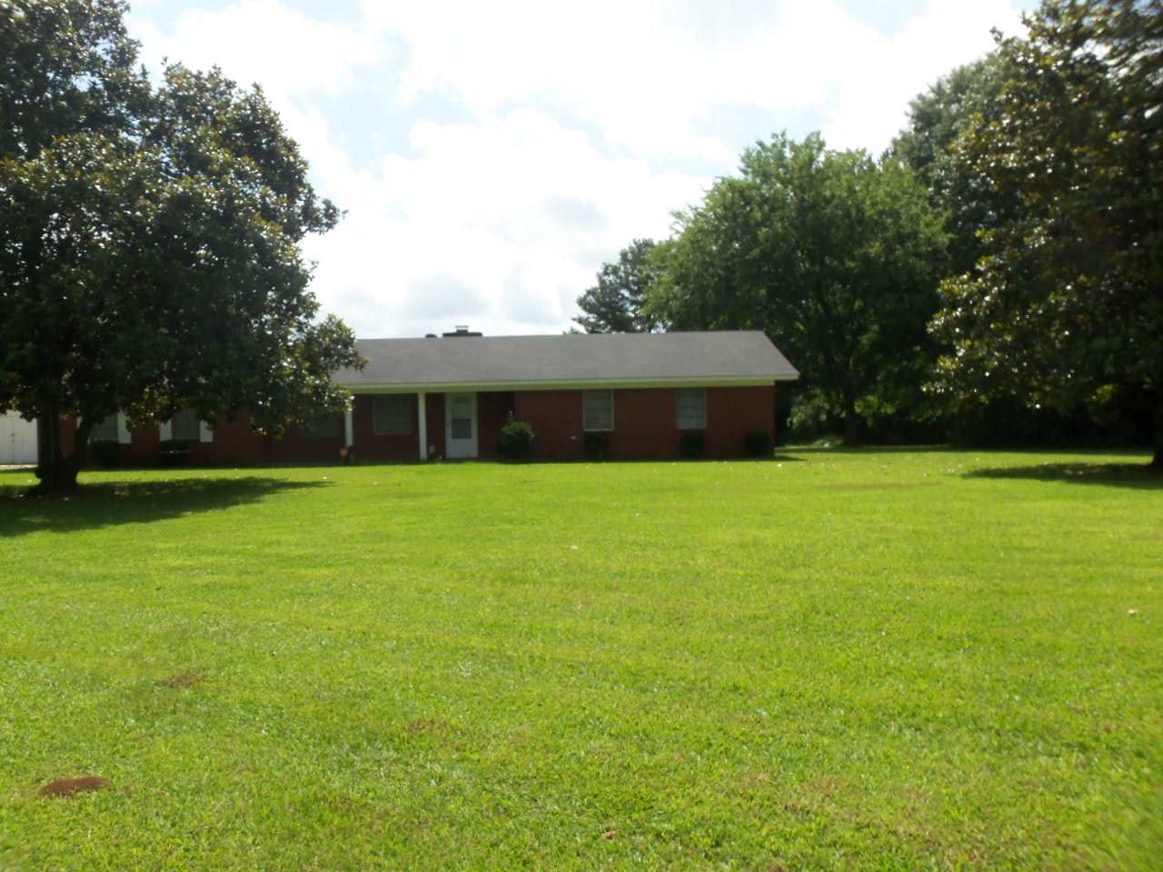 4746 Henderson Rd, Byram, MS 39272 photo 1