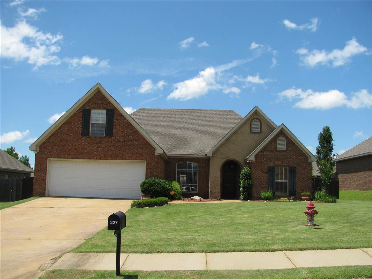 227 Copper Ridge Way, Florence, MS 39073 photo 1