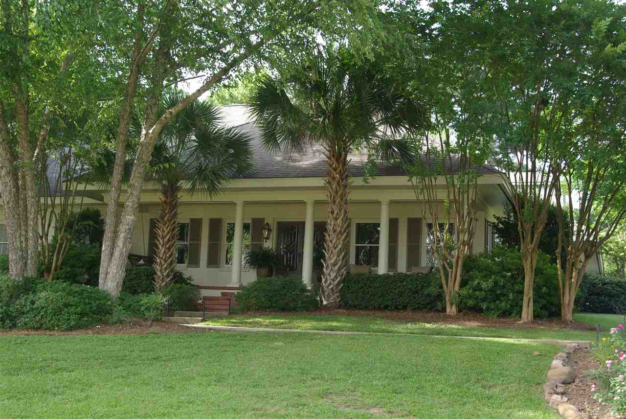 134 Olympia Flds, Jackson, MS 39211 photo 1