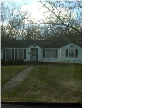 2903 Robinson St, Jackson, MS 39209 photo 1