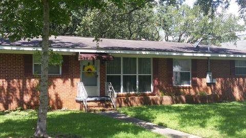 4131 Griffin St, Moss Point, MS 39563 photo 1