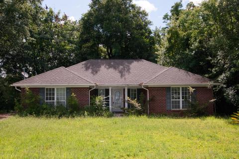 4406 Gene St, Moss Point, MS 39563 photo 1