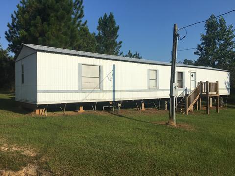 25 Makinley Ln, Wiggins, MS 39577 photo 1
