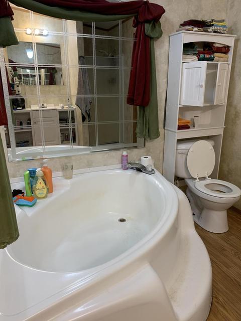 8521 Division Dr, Moss Point, MS 39562 photo 6