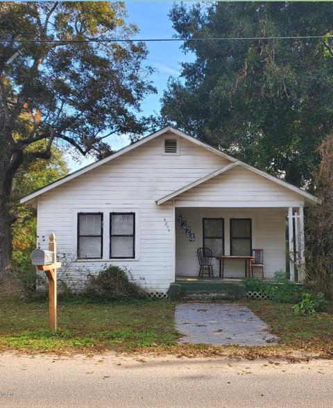 5224 Elder St, Moss Point, MS 39563 photo 1