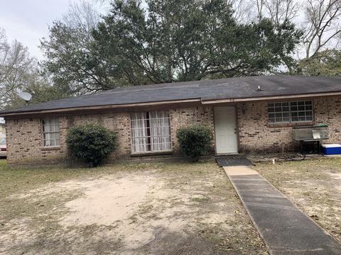 4612 Hawkins St, Moss Point, MS 39563 photo 1