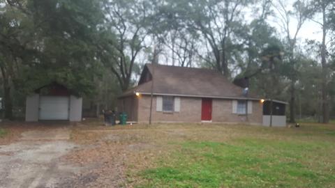 7031 Gregory St, Moss Point, MS 39563 photo 1