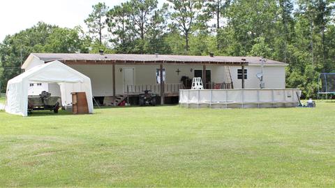 12604 John Williams Rd, Moss Point, MS 39562 photo 2