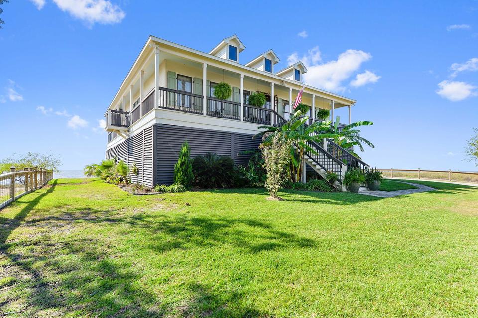 6619 Belle Fontaine Dr, Ocean Springs, MS 39564 39 Photos MLS