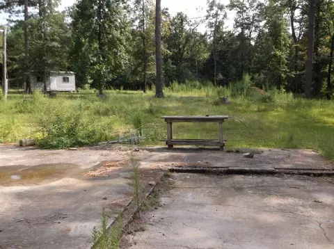 1078 Page Dr, Mccomb, MS 39648 photo 1