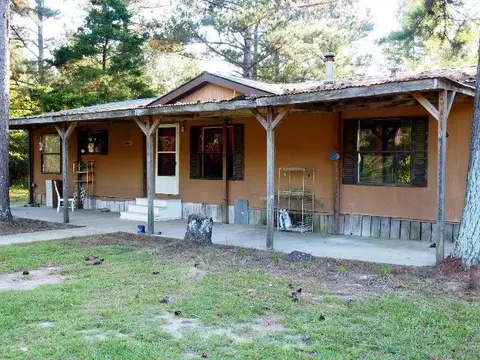 664 Freeman Rd, Summit, MS 39666 photo 1
