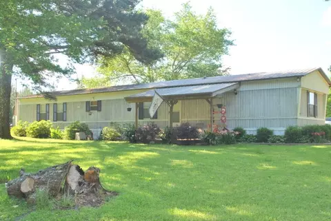 2010 Robert Jones Rd, Summit, MS 39666 photo 1