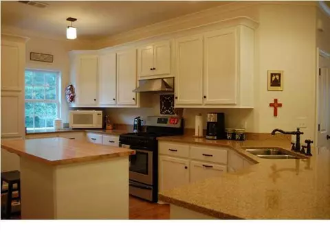 7600 Terry Rd, Terry, MS 39170 photo 6