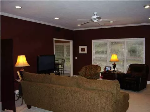 543 Cliffview Dr, Brandon, MS 39047 photo 7